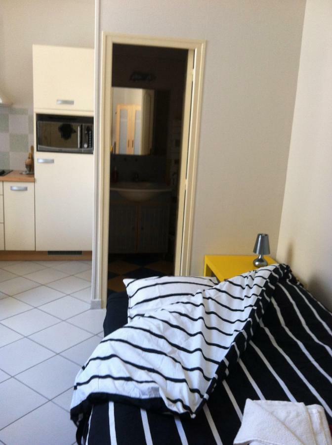 Gite De La Princerie - Studio Proche Gare - Centre Ville - Gere Par Presta-Zen'Services Verdun-sur-Meuse Esterno foto